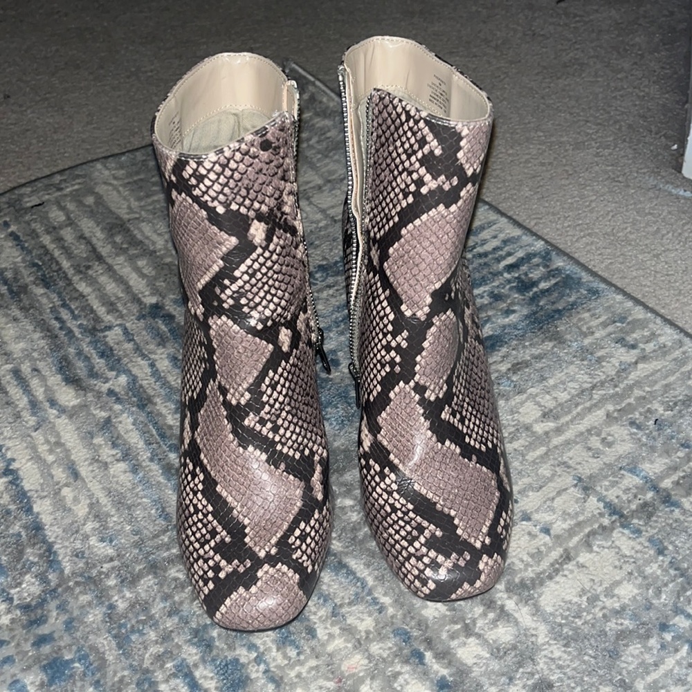 Snakeskin Booties! Steve Madden